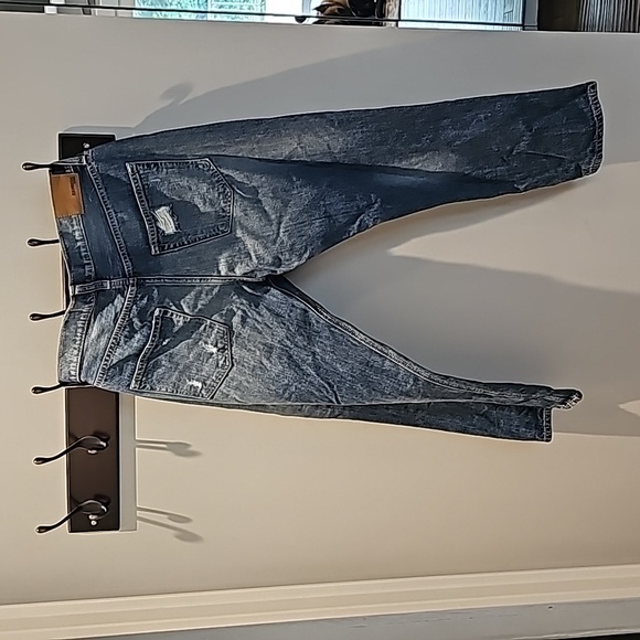 Gently used Express boyfriend jeans - Picture 2 of 7